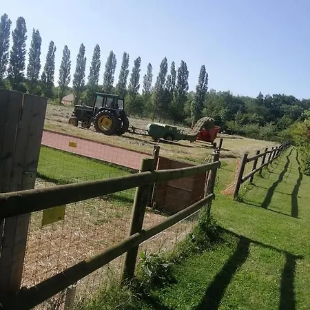 Guest house Le Pressoir De Gisay