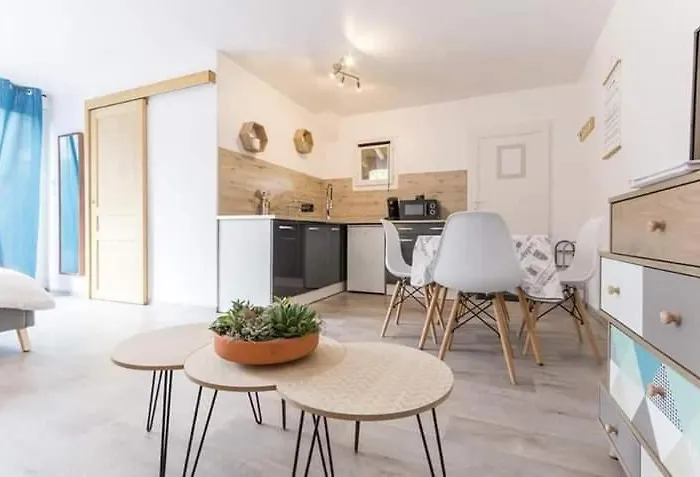 Le Pressoir De Pensionat 3*