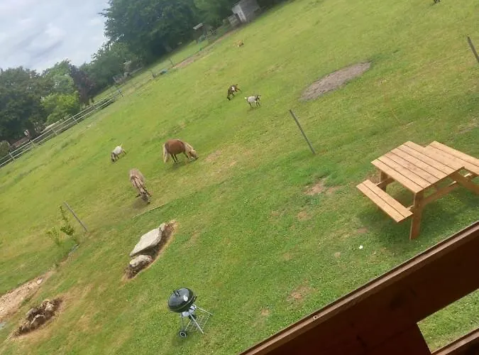 Le Pressoir De Pensionat 3*